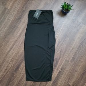 NWT PrettyLittleThing Black Strapless Midi Dress